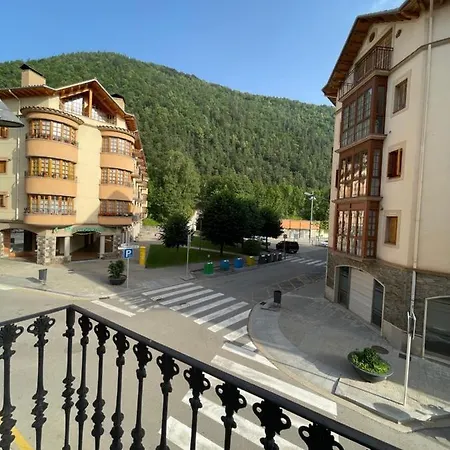 Casa Vermella